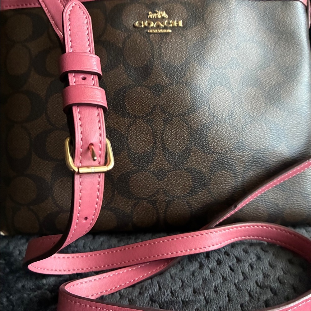 Coach Signature Brown and Pink Crossbody Bag - Picture 10 of 14